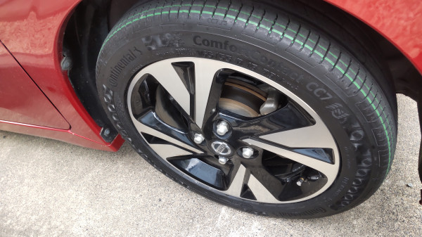 Continental ComfortContact CC7 165/55R15 75V | タイヤの通販 販売と