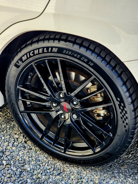 MICHELIN PILOT PILOT SPORT 5 215/55ZR17 (98Y)XL | タイヤの