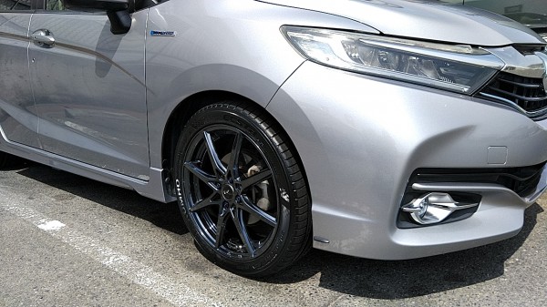 Kumho High Performance Tire Ecsta PS71 225/45ZR19 96Y XL for