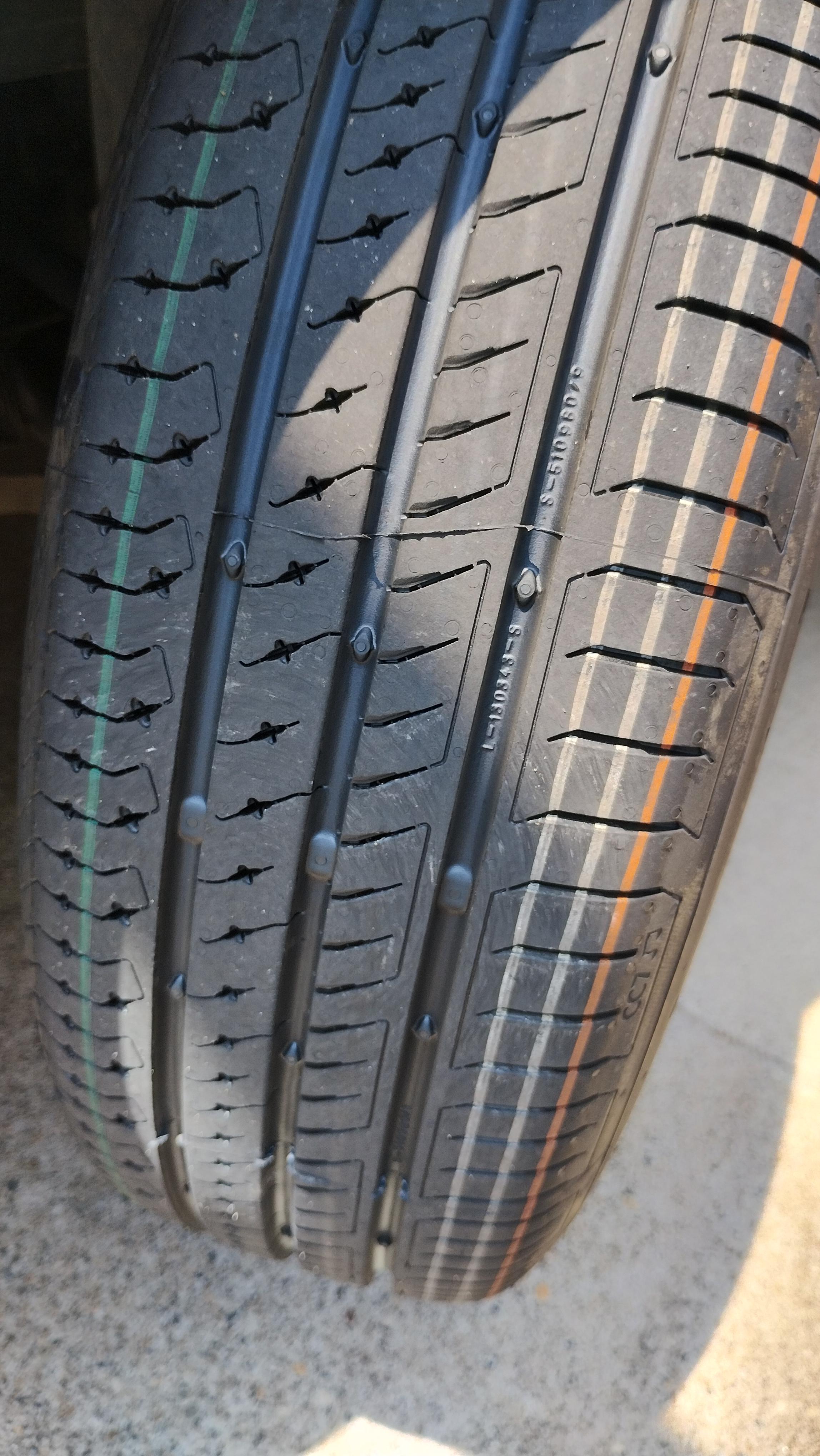 専用11 CONTINENTAL 175/70R14 2021年製 ノーマル Continental ComfortContact CC7 175/70R14 84H | タイヤの通販