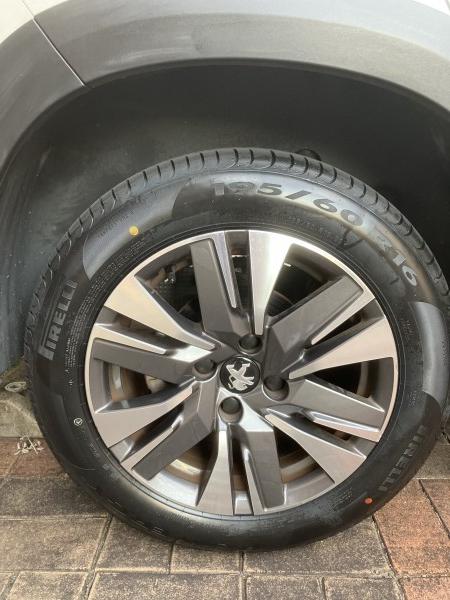 しぃうぃろし　185/60R15 84H タイヤ&ホイー WINRUN R380 185/60R15 84H 価格比較 - 価格.com