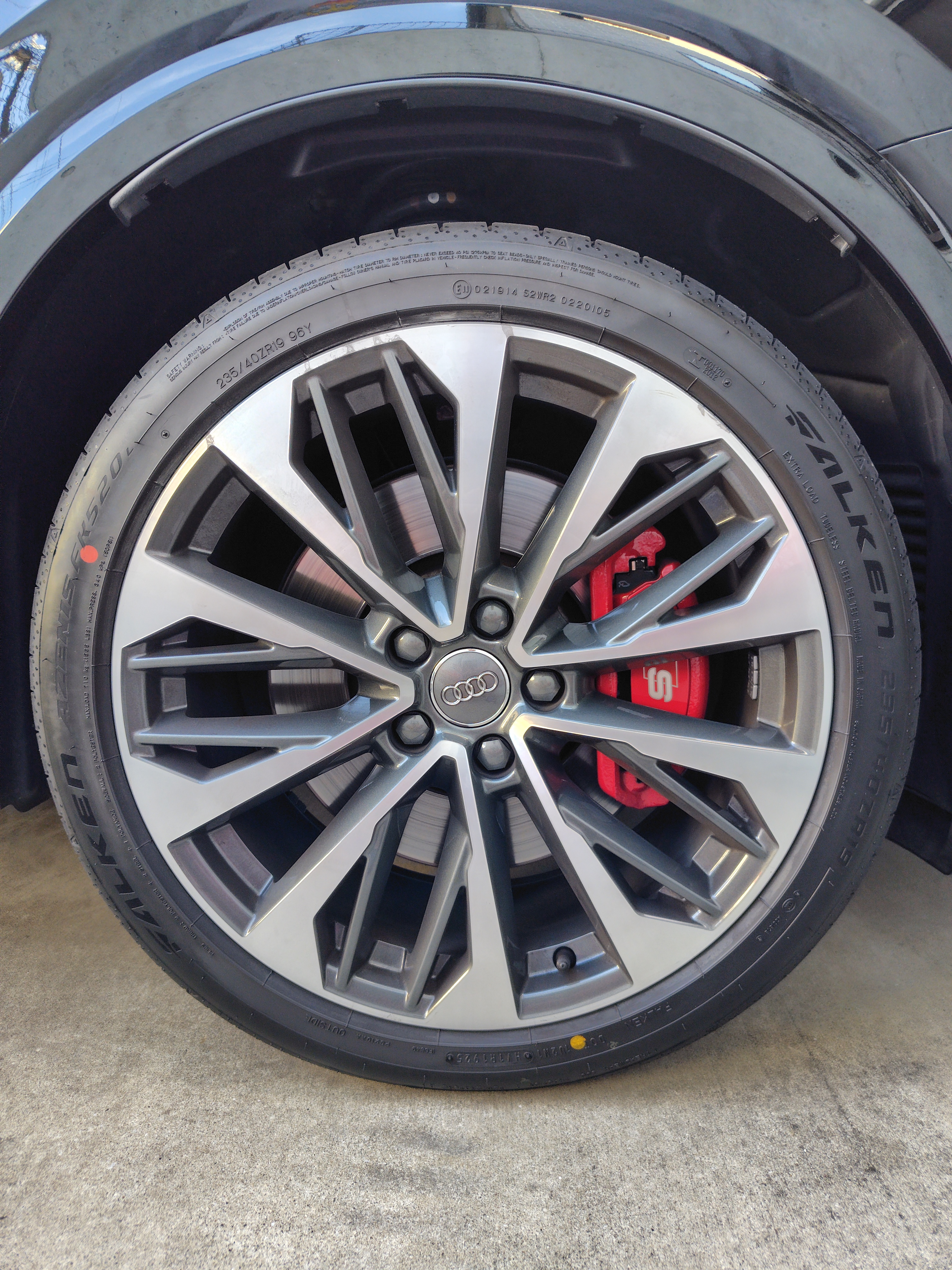 FALKEN AZENIS FK520L 225/50ZR18 4本　中古 FALKEN AZENIS FK520L 225/50ZR18 4本 中古 FALKEN AZENIS