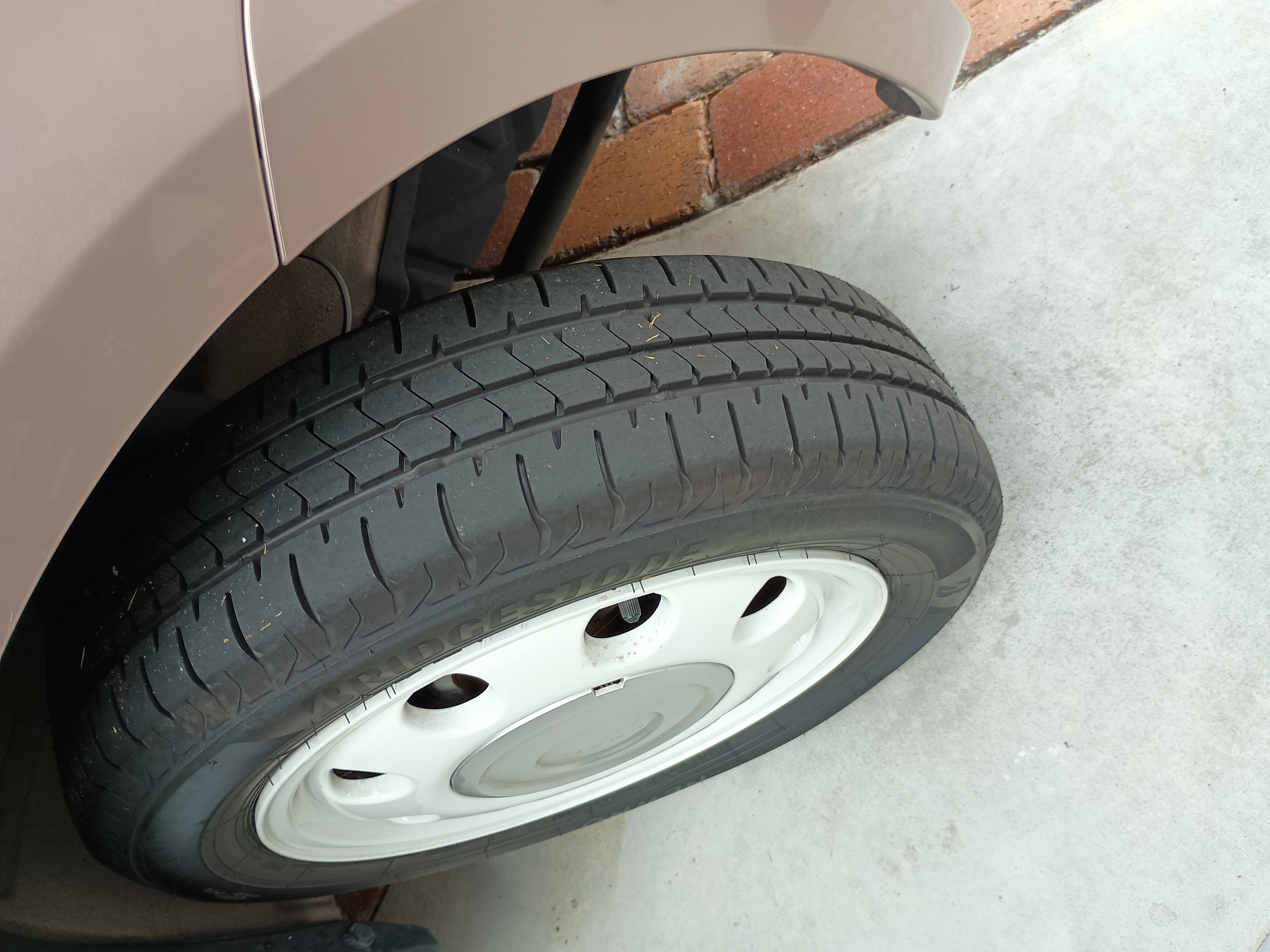 195/65R15 91H 2023年製 BRIDGESTONE NEWNO4本 ブリヂストン NEWNO 195/65R15 91H 価格比較 - 価格.com