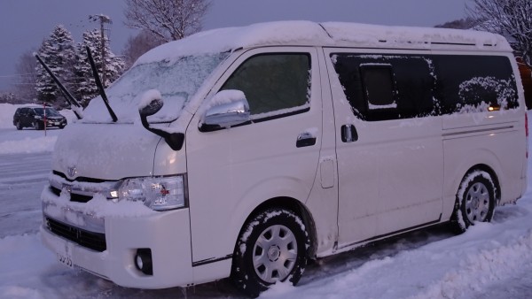 MICHELIN AGILIS X-ICE 195/80R15LT 107/105R | タイヤの通販 販売と