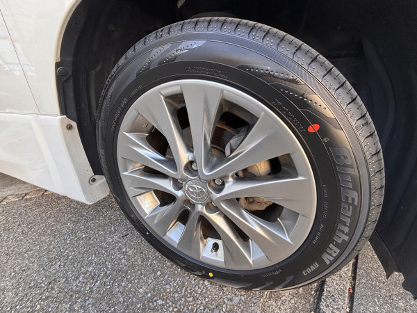 YOKOHAMA BluEarth-RV RV03 195/65R15 91H | タイヤの通販 販売と交換