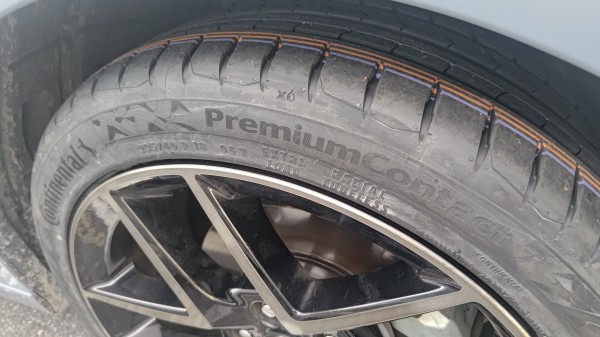 Continental PremiumContact PremiumContact 7 235/45R18 98Y XL