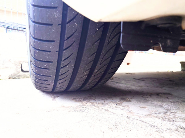 PIRELLI POWERGY 235/40R18 95W XL | タイヤの通販 販売と交換/交換