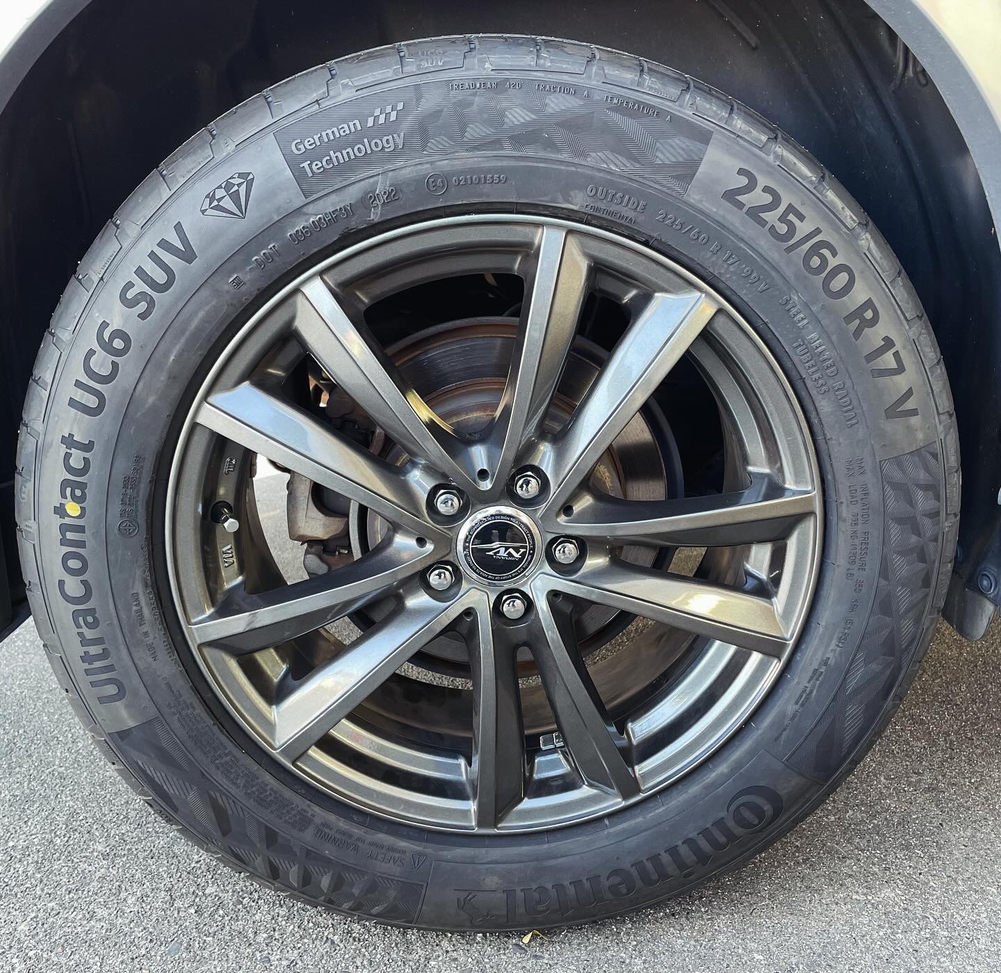 Continental UltraContact UC6 SUV 225/55R18 98Hのレビュー投稿画像