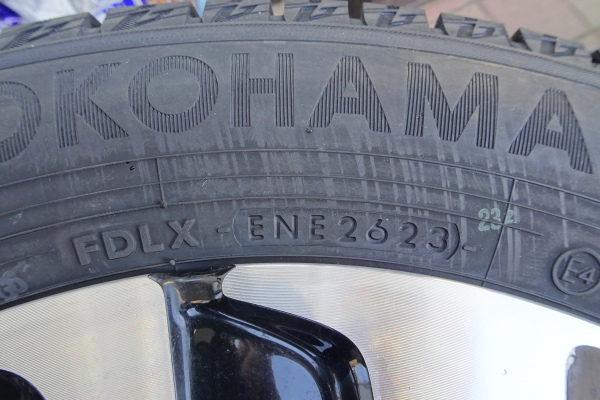 205/65R16 95Q 送料無料 ヨコハマ アイスガード6 IG60 スタッドレスタイヤ 新品4本セットice GUARD 自宅 取付店 発送OK 正規品 YOKOHAMA ヨコハマタイヤ アイスガード iceGUARD 6 (iG60) 205⁄65R16